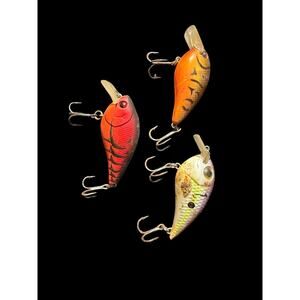 Lot of 3 Used Hard Plastic Crankbait Fishing Lures Shallow Dive Bass Walleye